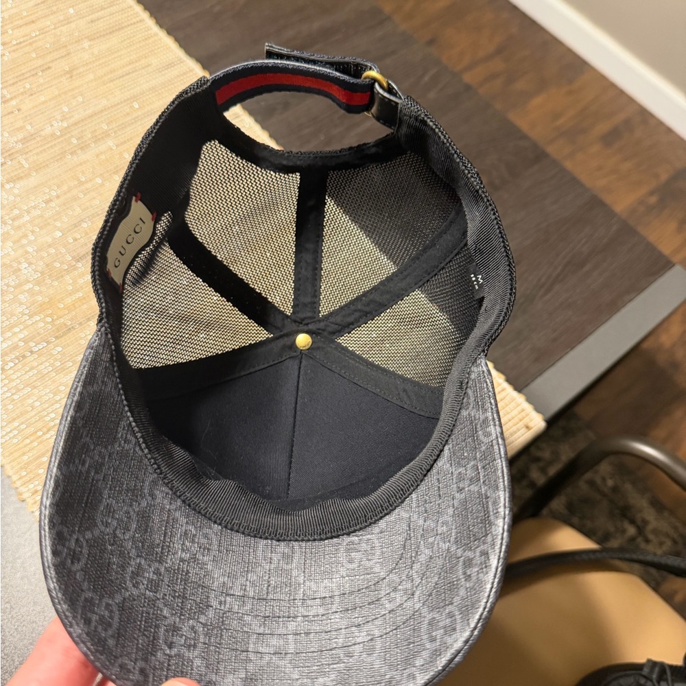 Gucci Kingsnake GG Supreme trucker hat. Black mesh cap size M - Picture 3 of 3